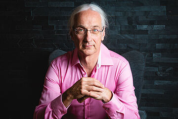 Coach Tomas Schneider